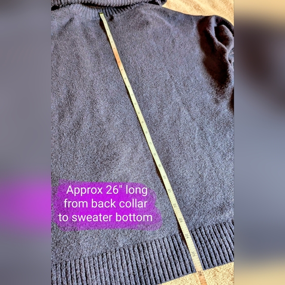 Size Lg Petite, Reitmans GUC navy blue with white & light blue bottom accents - Picture 11 of 11